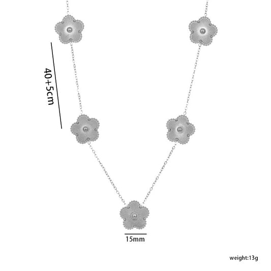 Колие от неръждаема стомана с форма на цвете